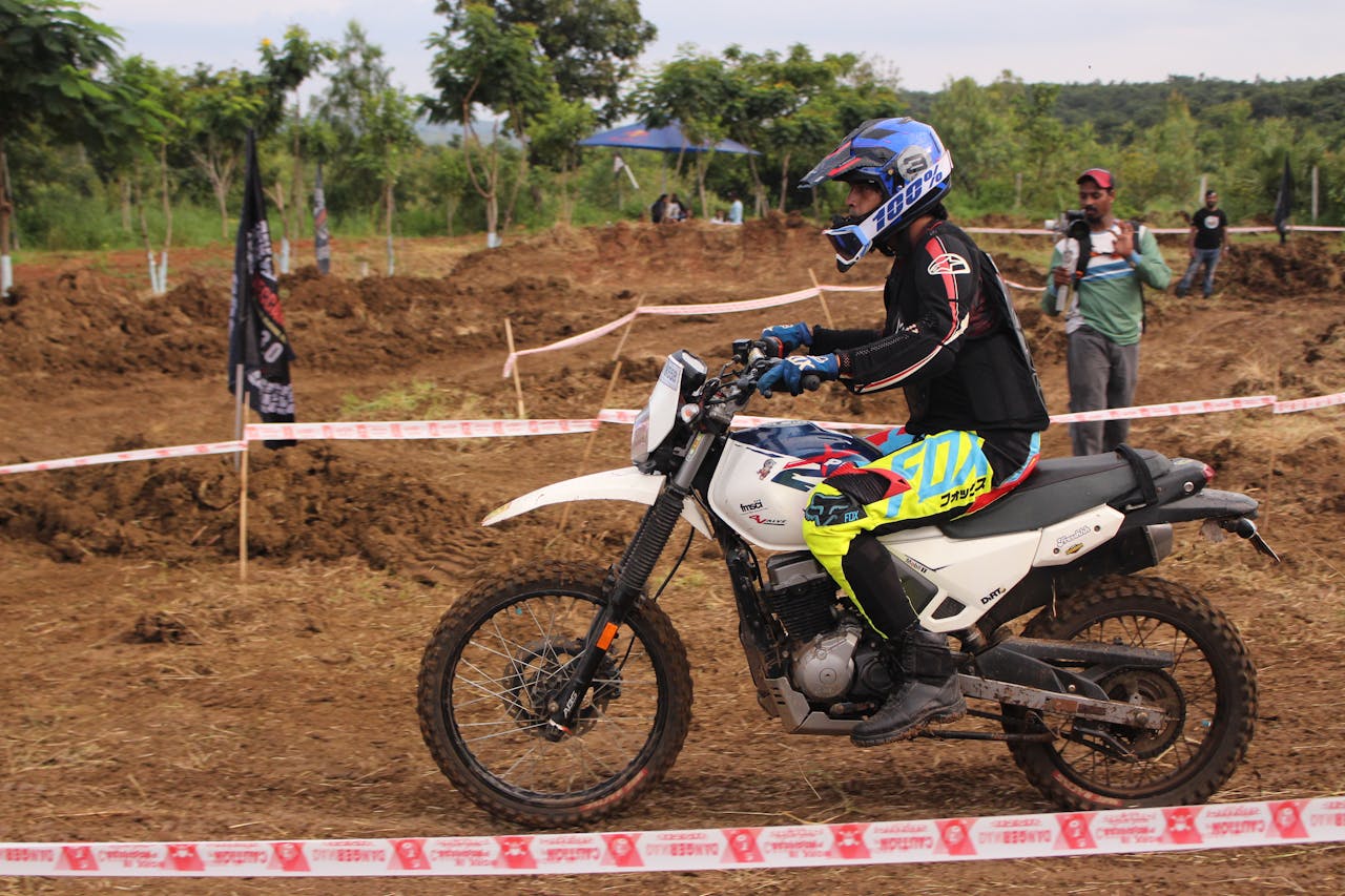 mobile-02 Free stock photo of adventure, bikers, biking